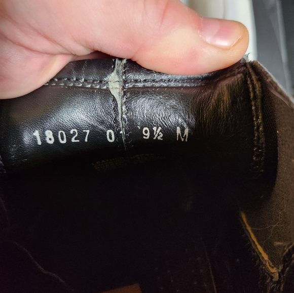 Men's Black Leather Ankle Boots - Picture 3 of 5